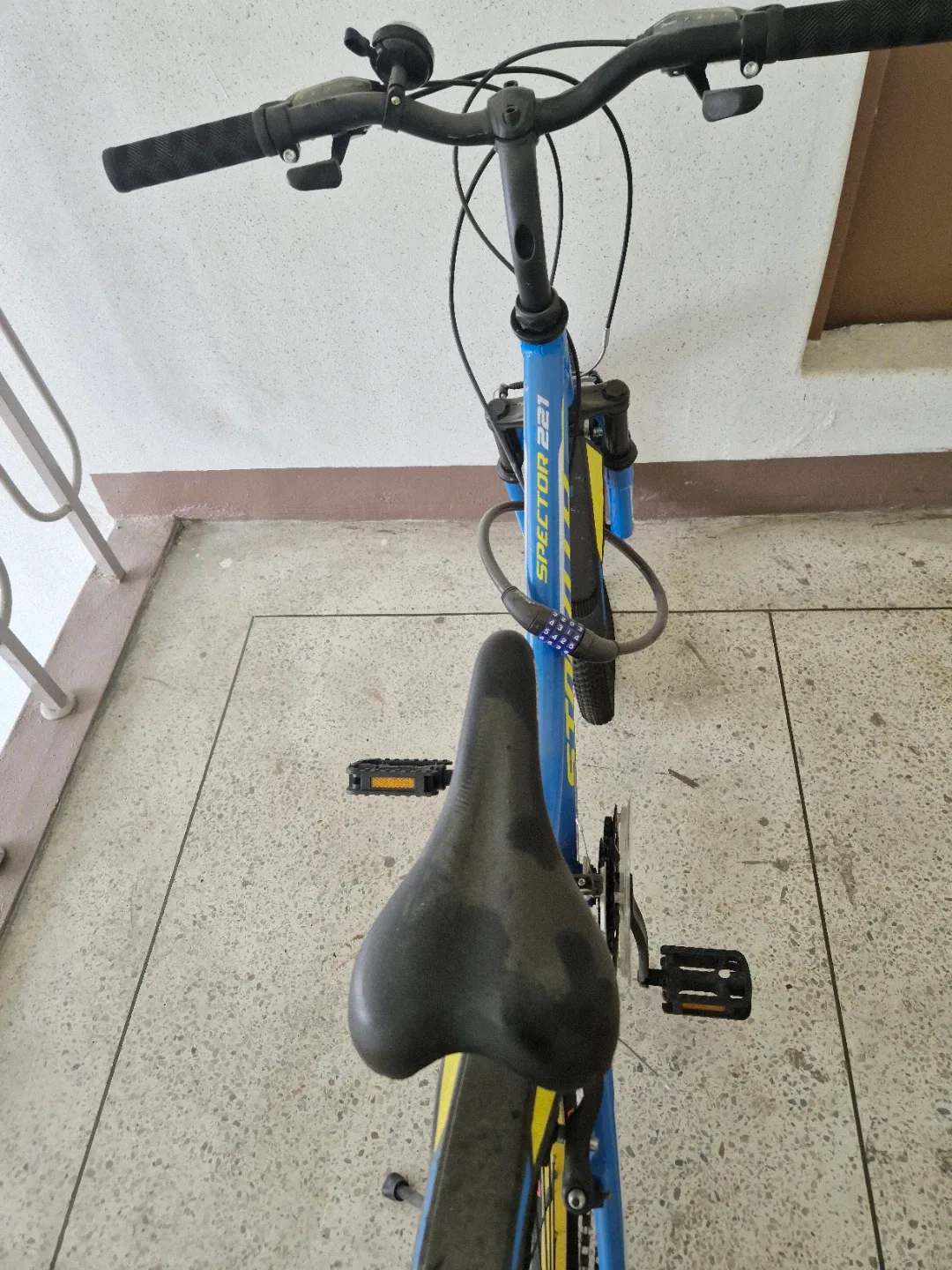 스펙터 221 파란색 자전거