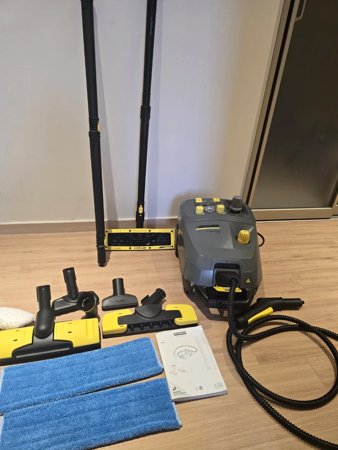 카처 Professional SG 4/4 스팀 청소기