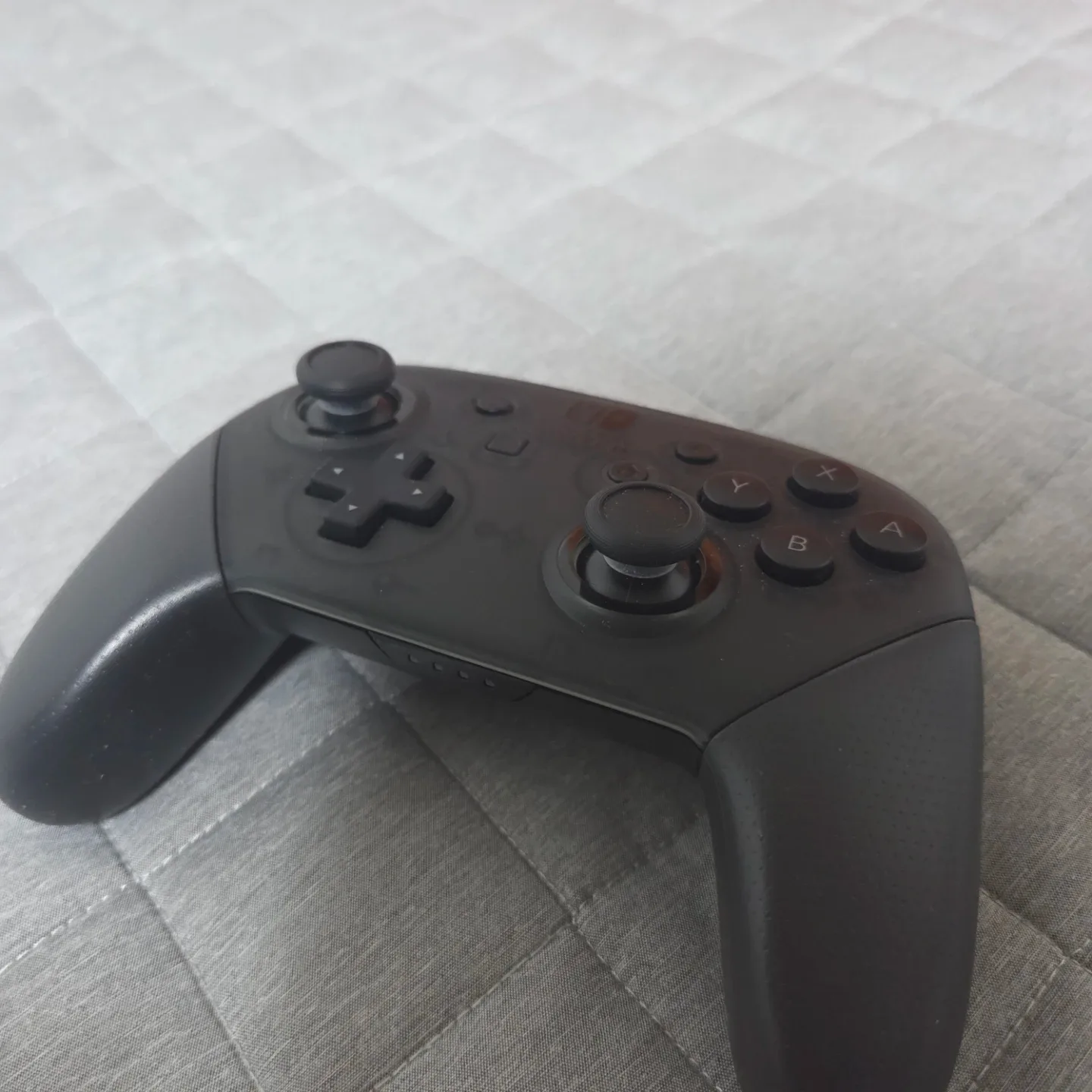 닌텐도 스위치 프로 컨트롤러