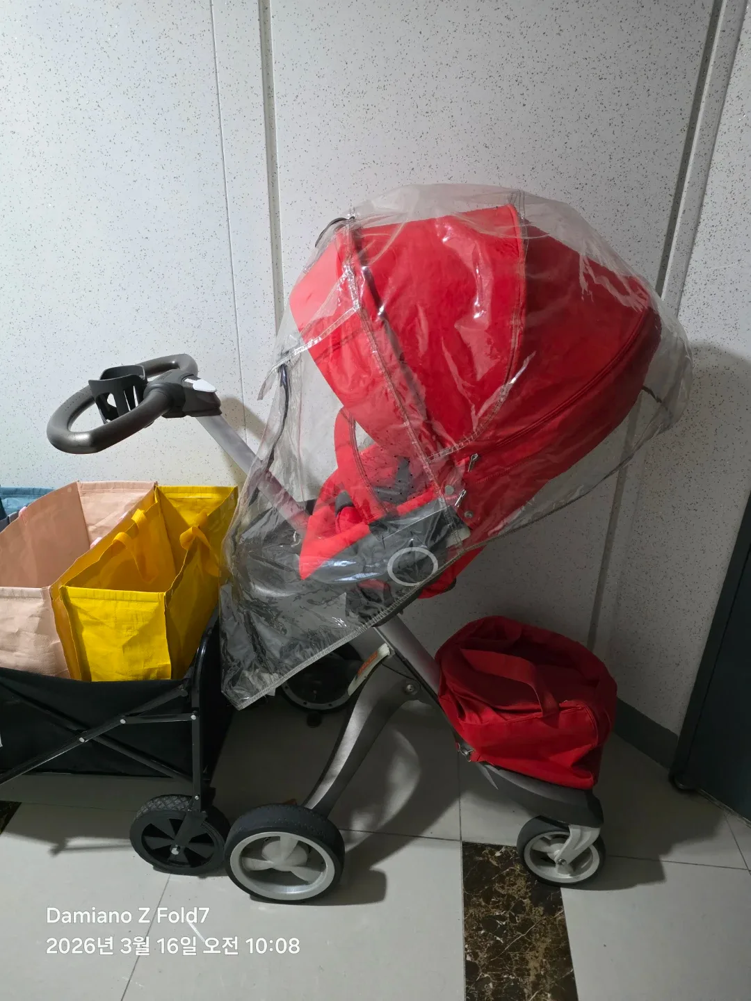 스토케 유모차 (레드)