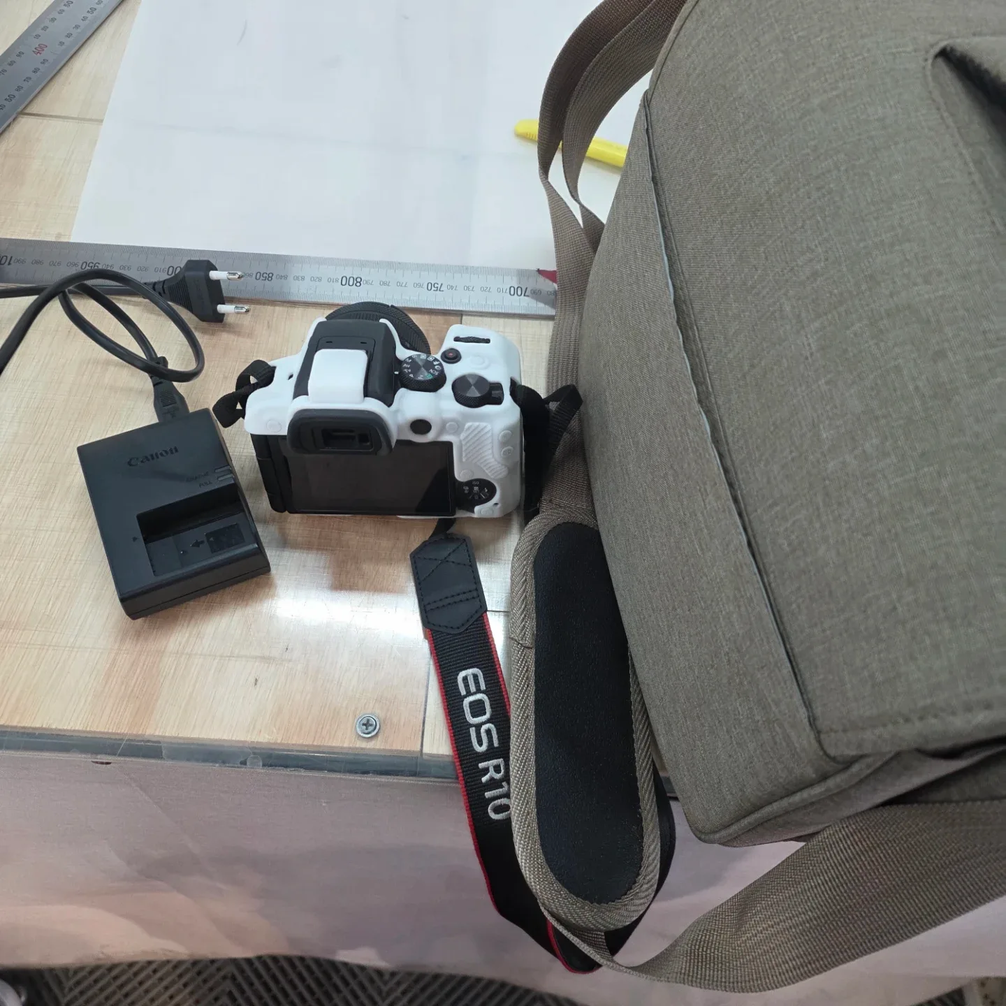 캐논 EOS R10 + 18-45mm 렌즈 세트