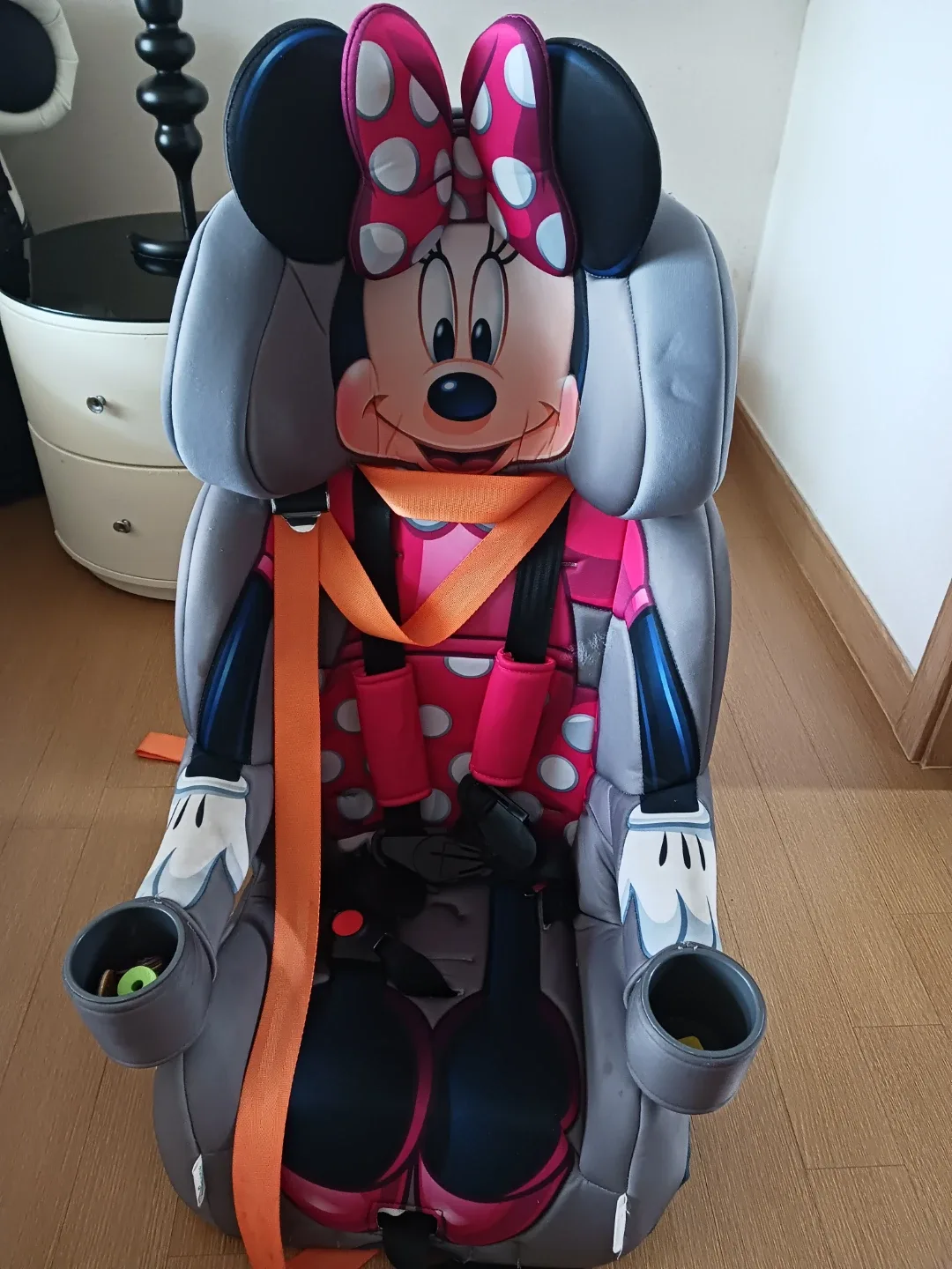 키즈엠브레이스 카시트