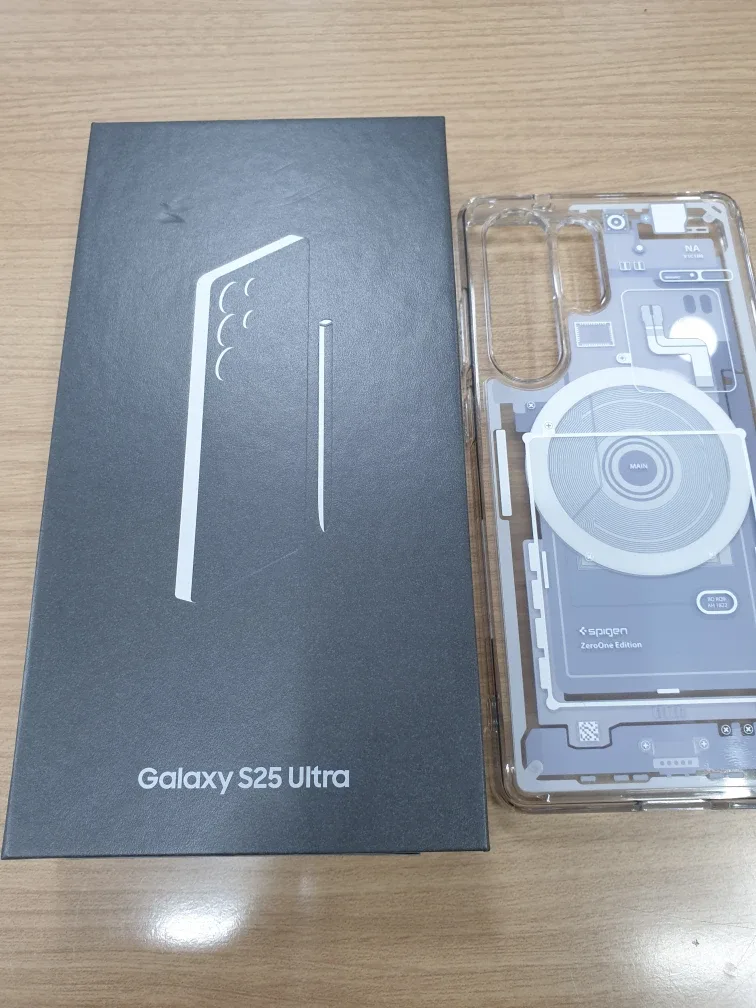 갤럭시 s25울트라 512기가 풀박스 팔아요.