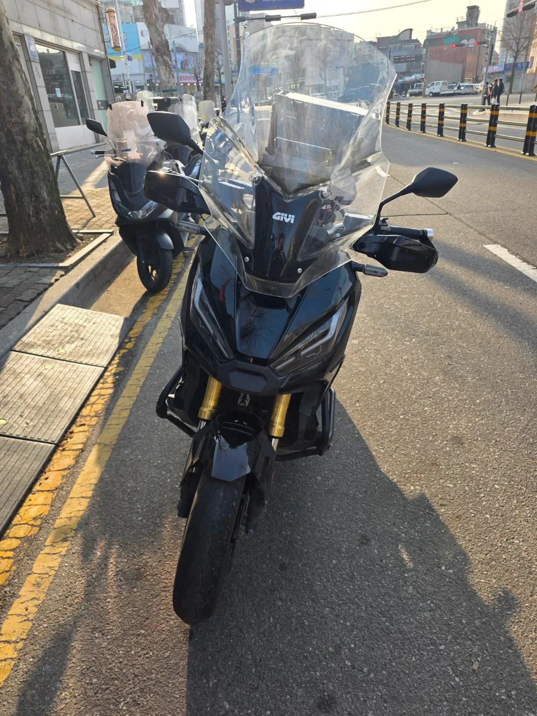 혼다 XADV750 21년식 팝니다