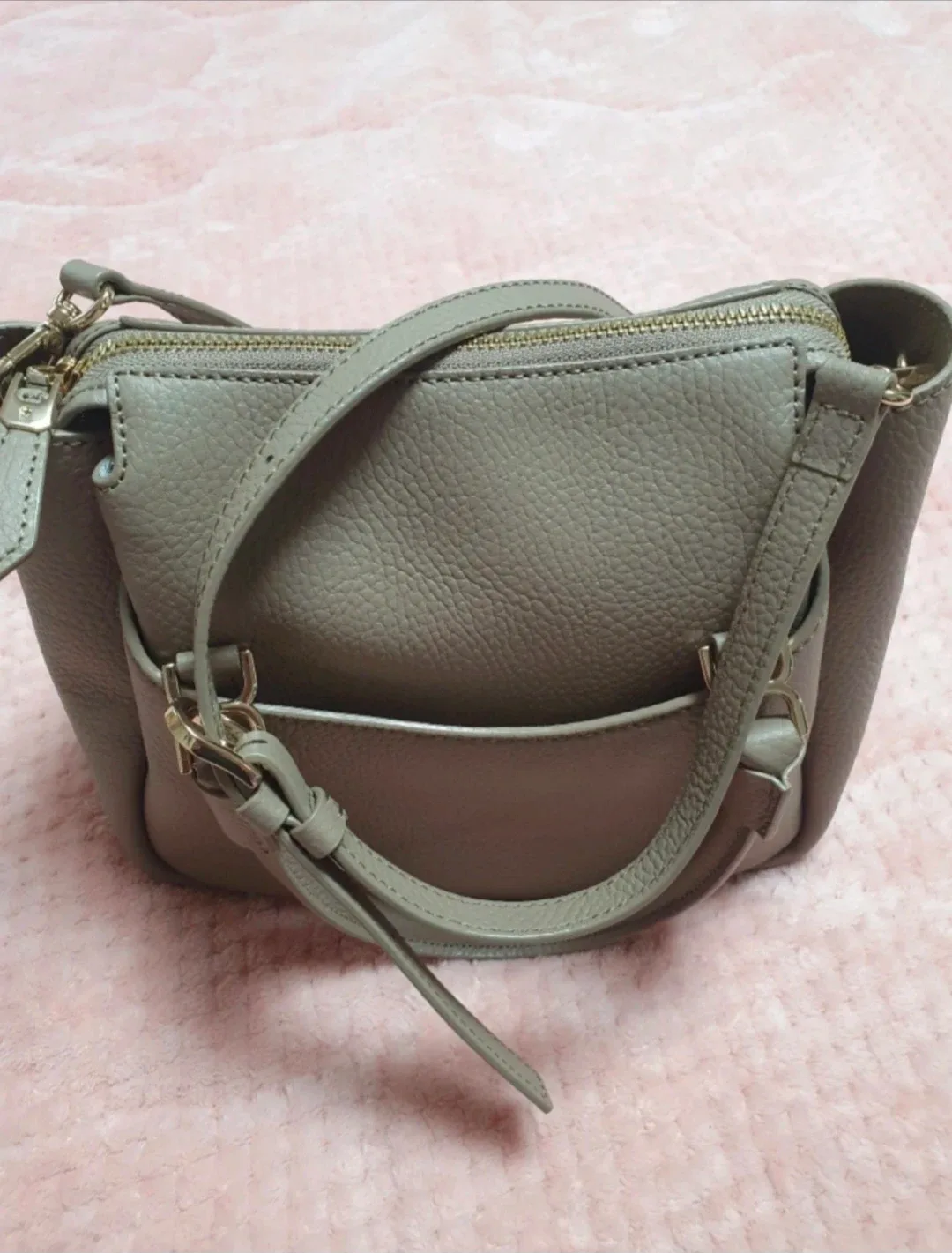 소가죽 미니크로스백