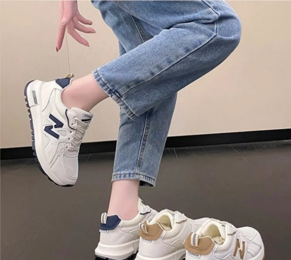 ⭐️새상품⭐️여성 운동화 스니커즈