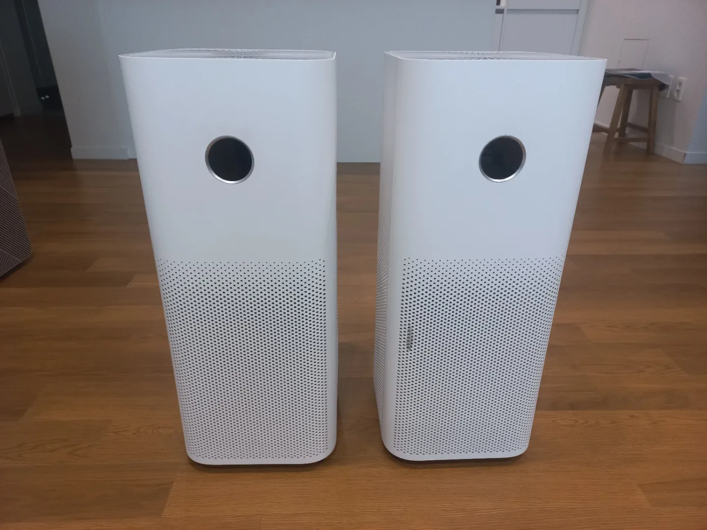 샤오미 공기청정기 4 Pro 1대 (2대중 1대 판매됨)