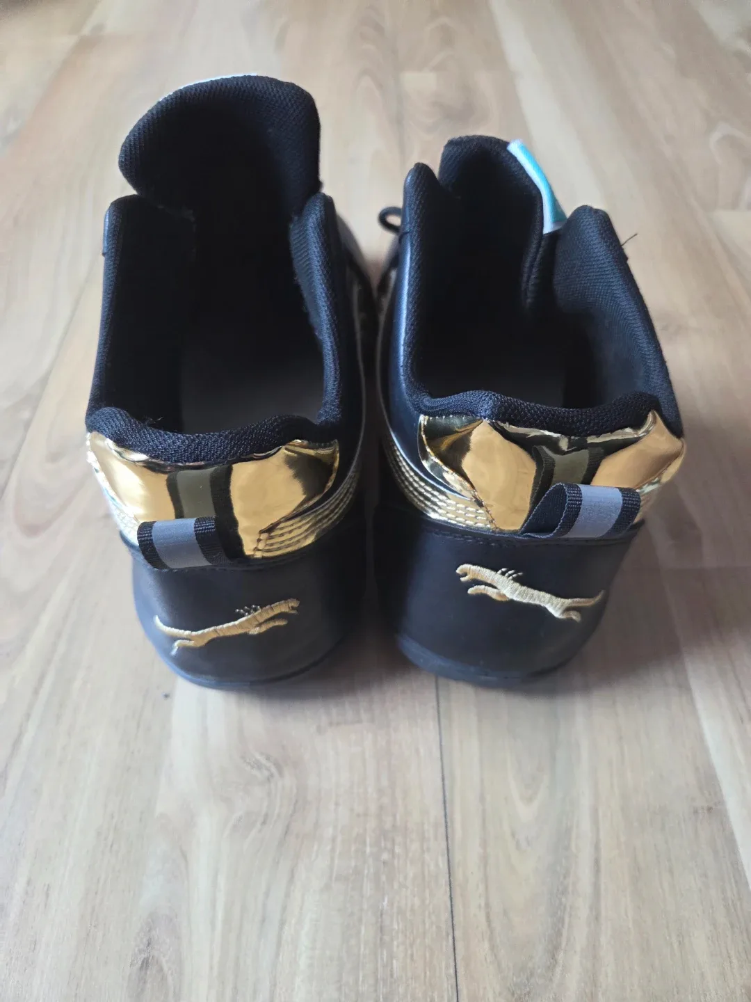 푸마 검정색 운동화 265사이즈