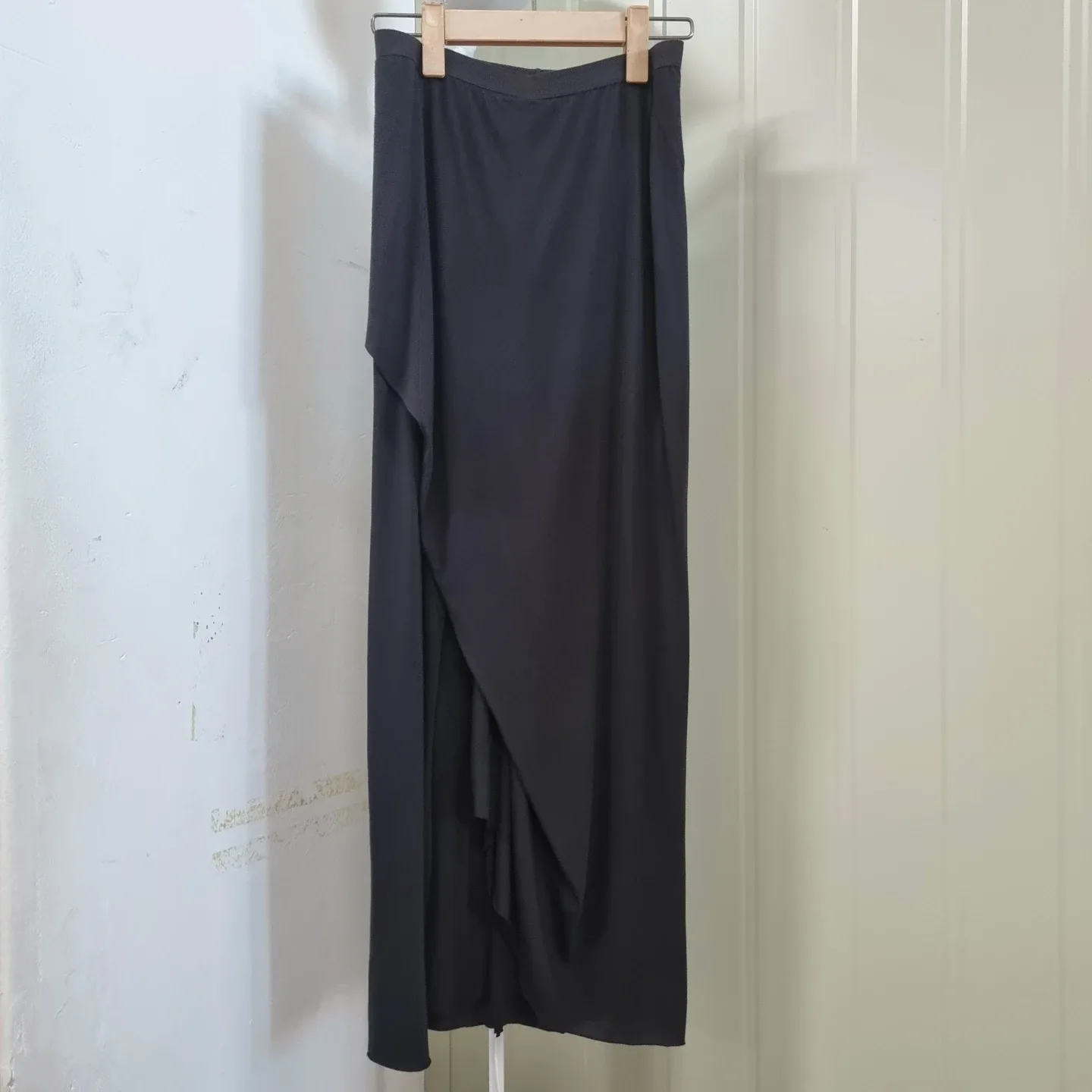릭오웬스 릴리즈 Rick Owens 뒷트임 드레이핑 스커트 치마 20SS (38) 택달린새상품