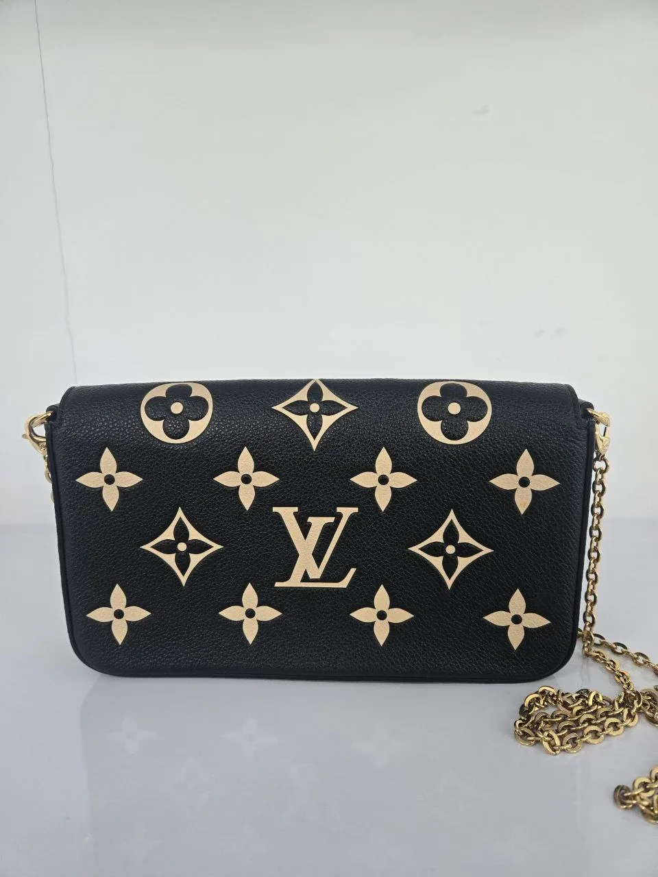 루이비통 가방 펠리시 포쉐트 앙프렝뜨