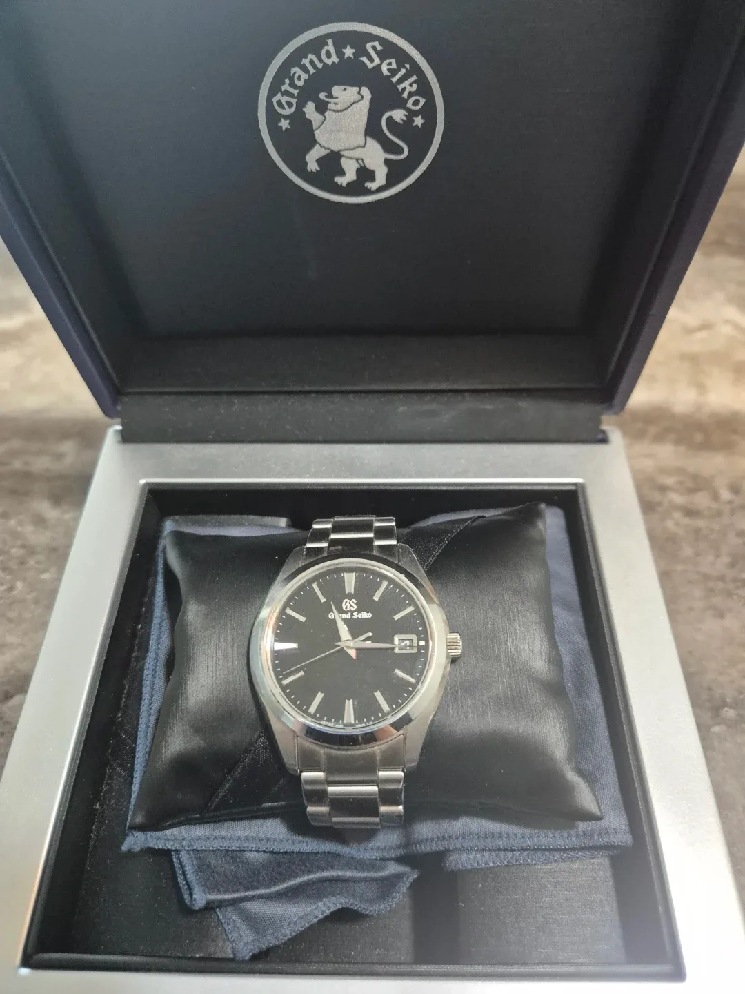 그랜드 세이코 SBGV223 쿼츠 시계 40mm