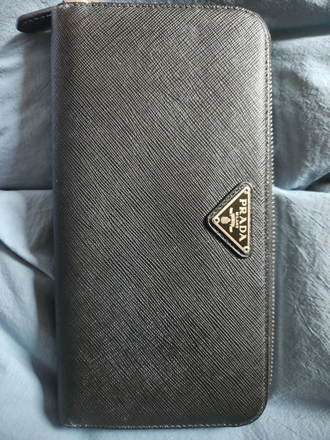 프라다 사피아노 블랙 장지갑