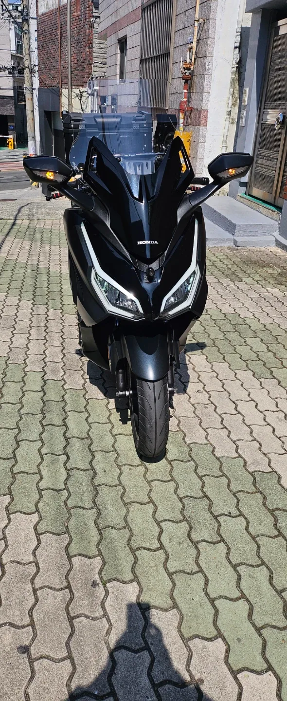 혼다 포르자350  오토바이 팔아요  크루심  보이져 xmax