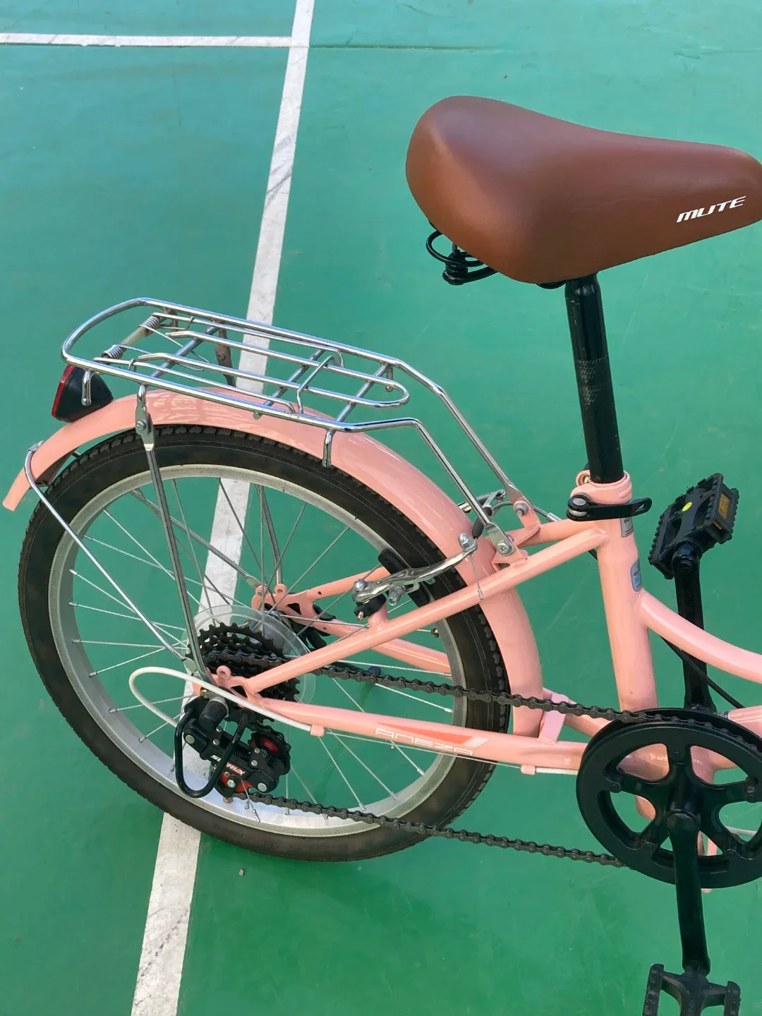 20인치 접이식 자전거 팝니다