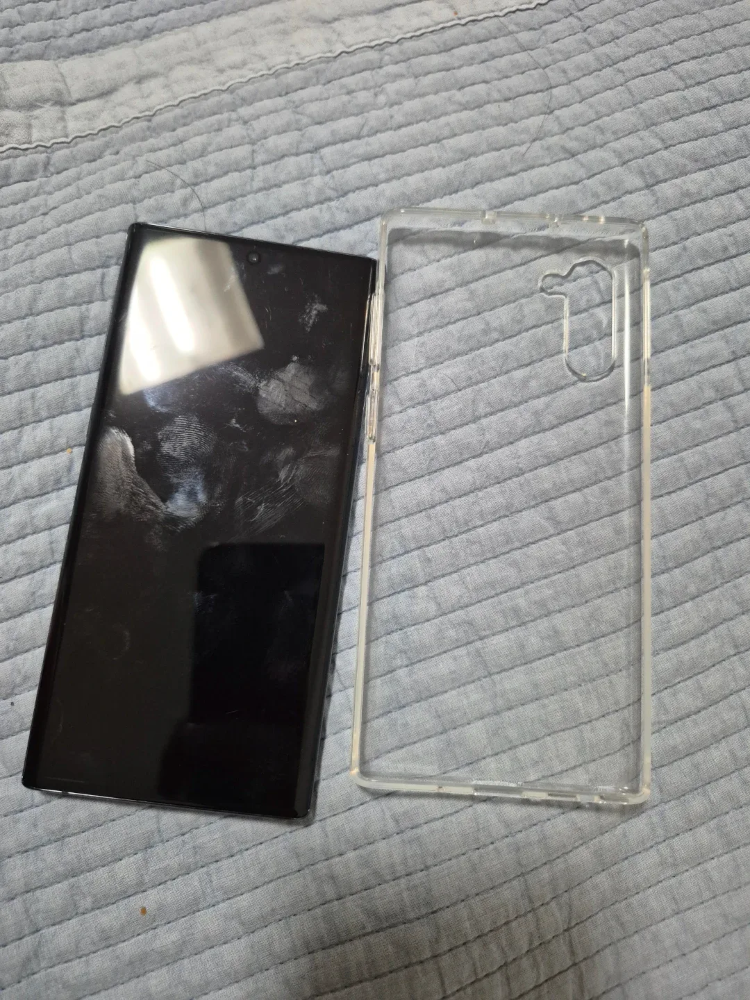 갤럭시노트10 256기가 블랙 판매합니다.