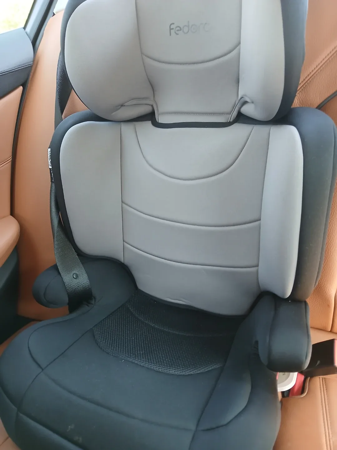 페도라 주니어 카시트