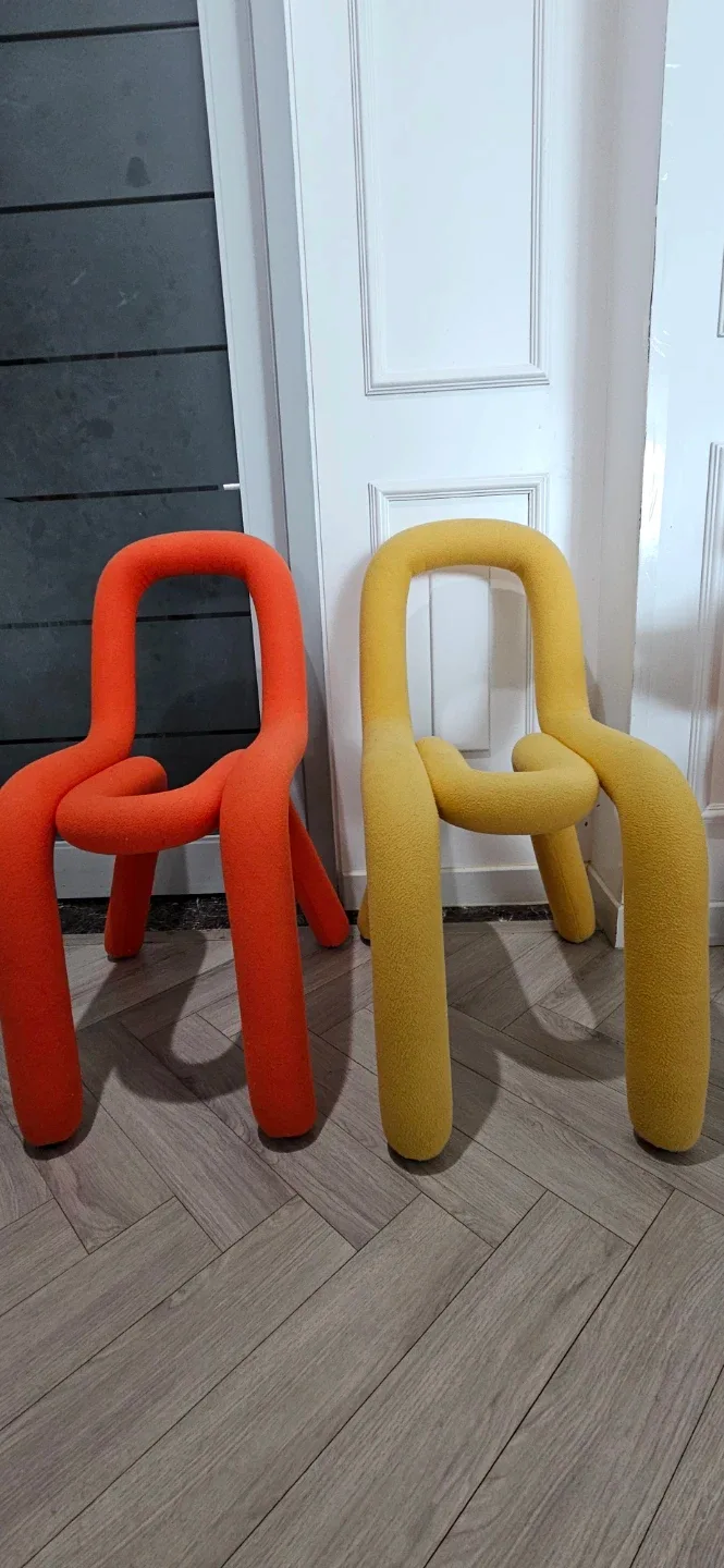 무스타슈 볼드체어 정품 인테리어 의자 오렌지/노랑
