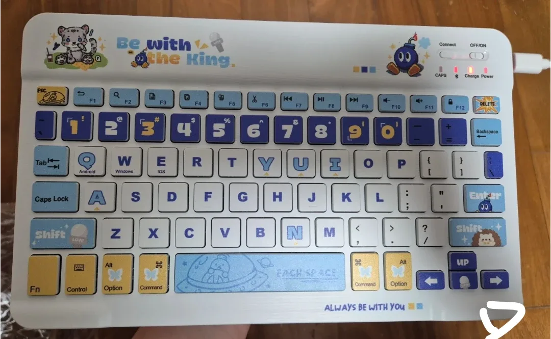 무선 키보드 & 무선마우스.