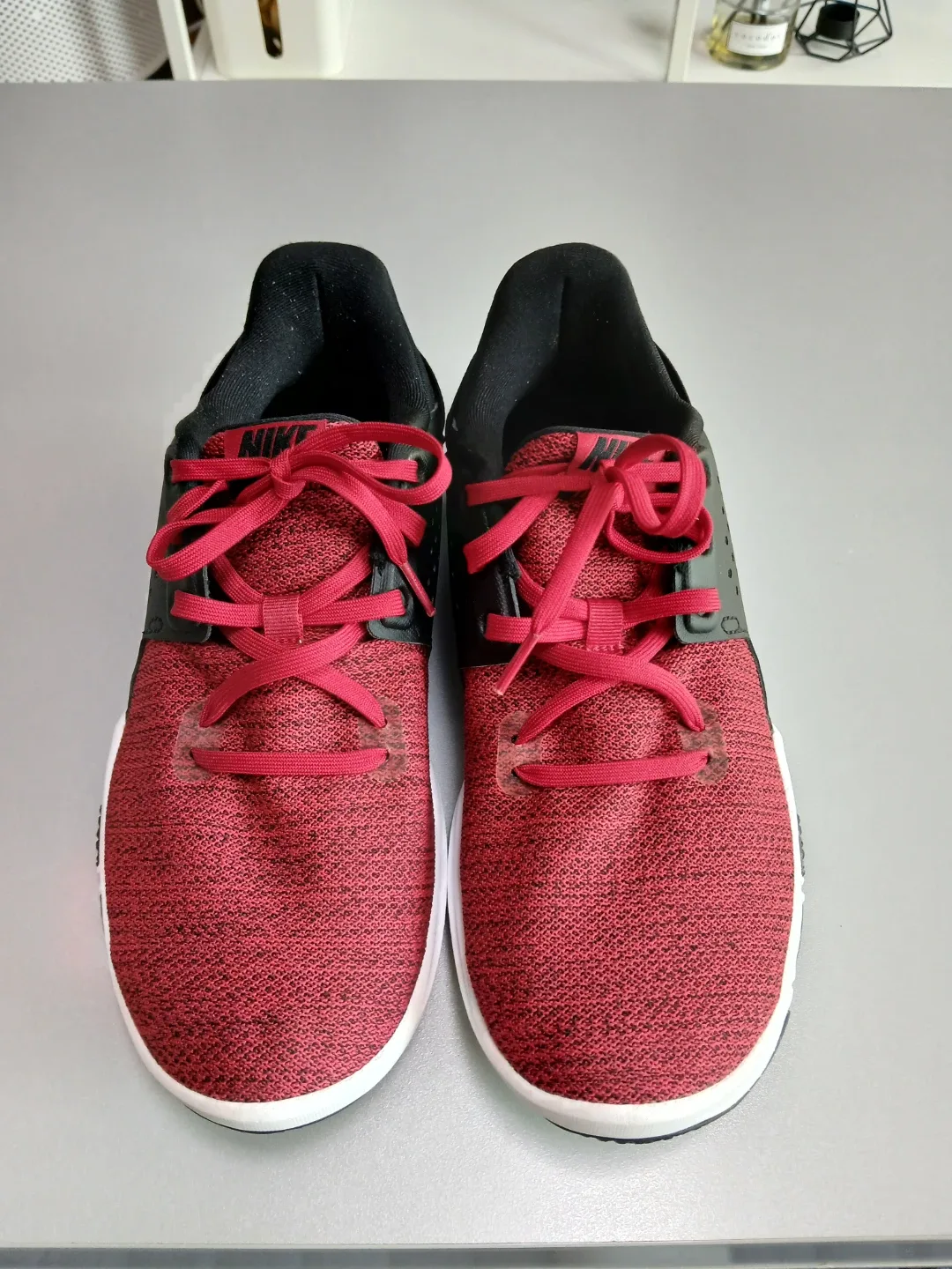 나이키 플렉스 운동화 레드/블랙 265(255-260추천)