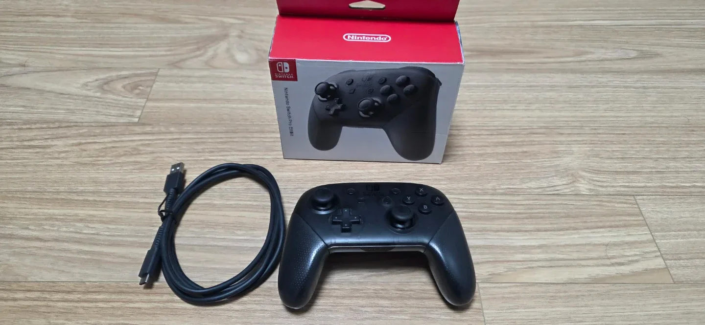 닌텐도 스위치 프로 컨트롤러