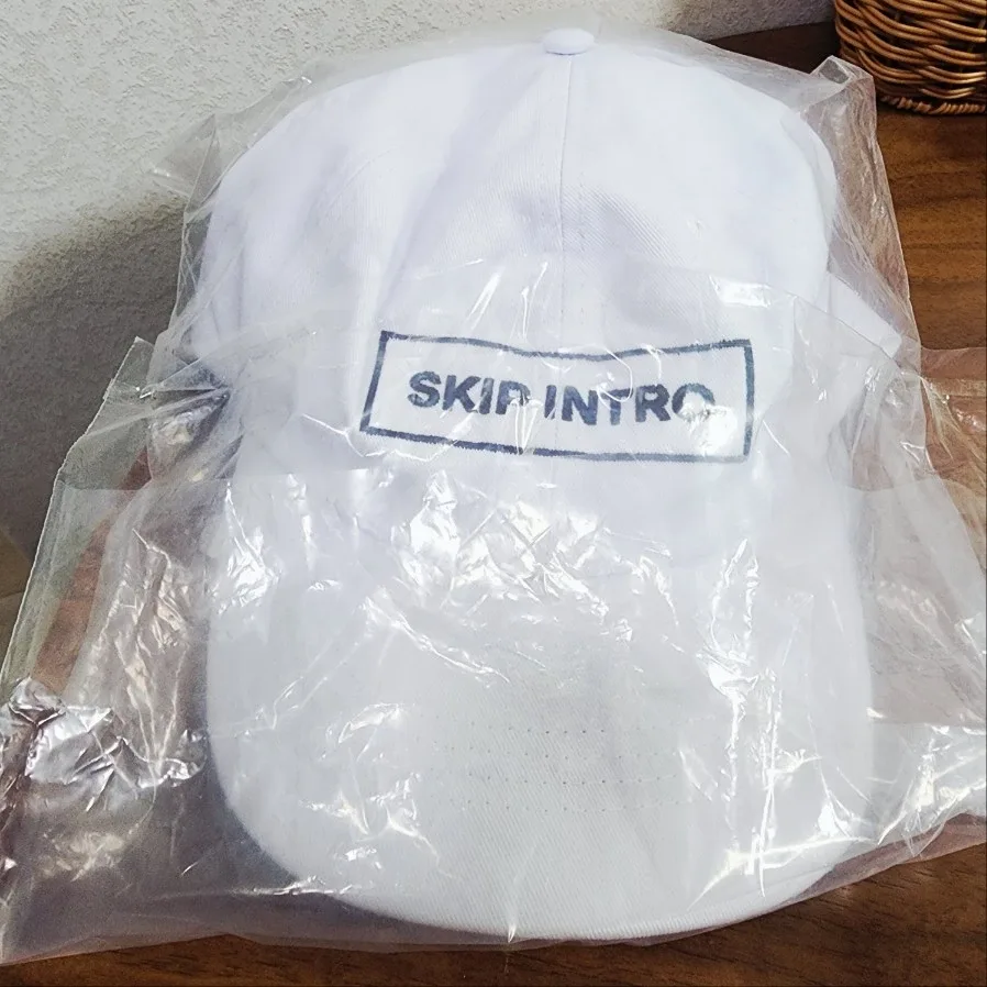 [미개봉새상품] 넷플릭스 Skip Intro 볼캡