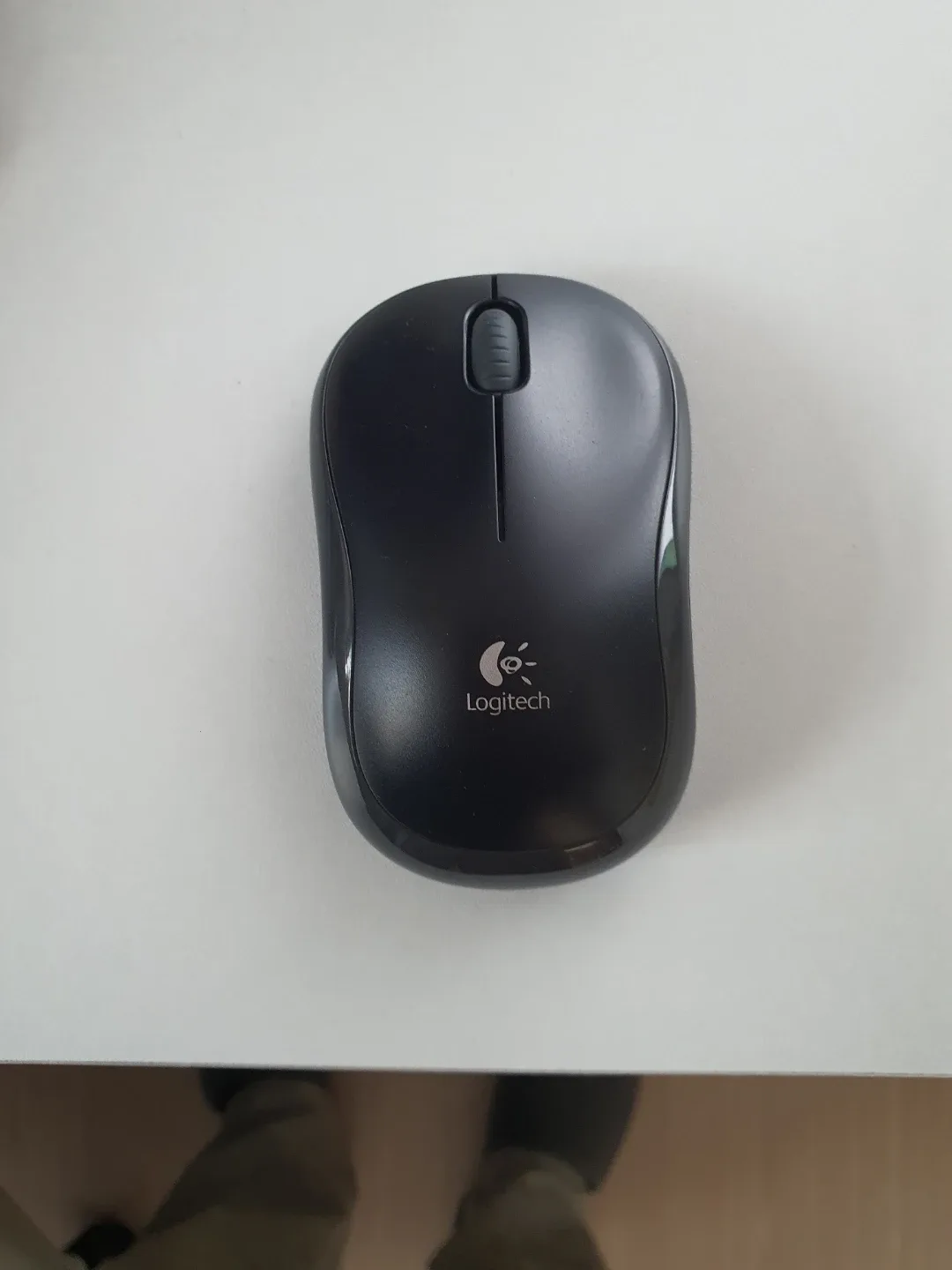 로지텍 B175 무선 마우스