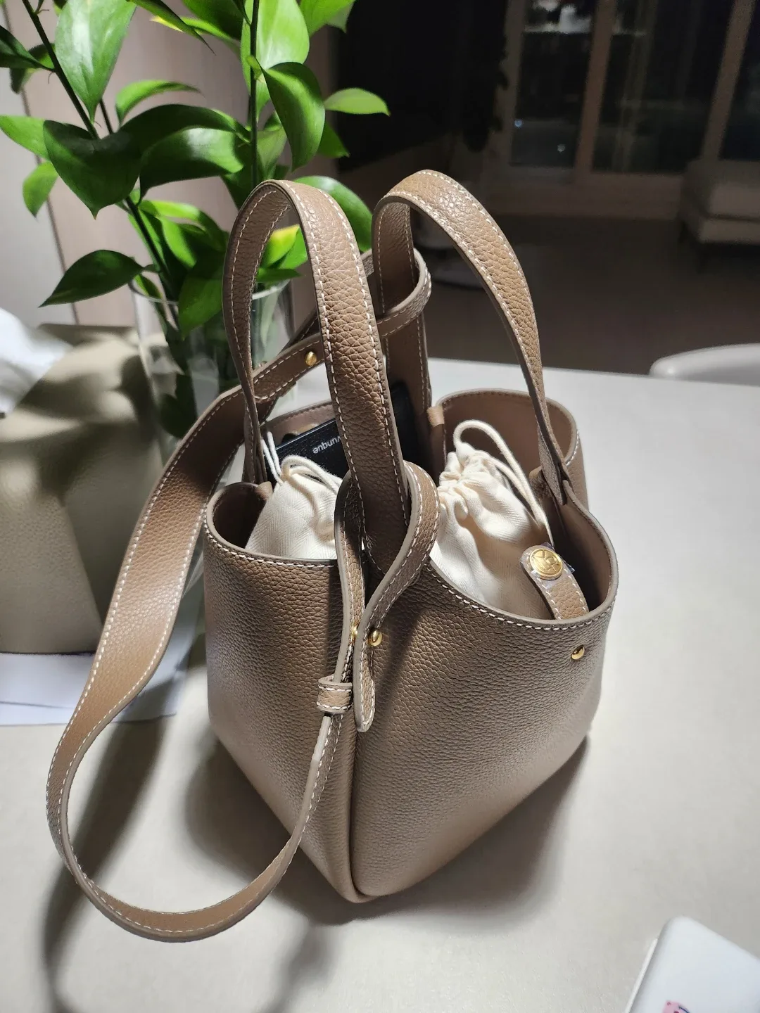 리유르 아론디백 스몰  에토프