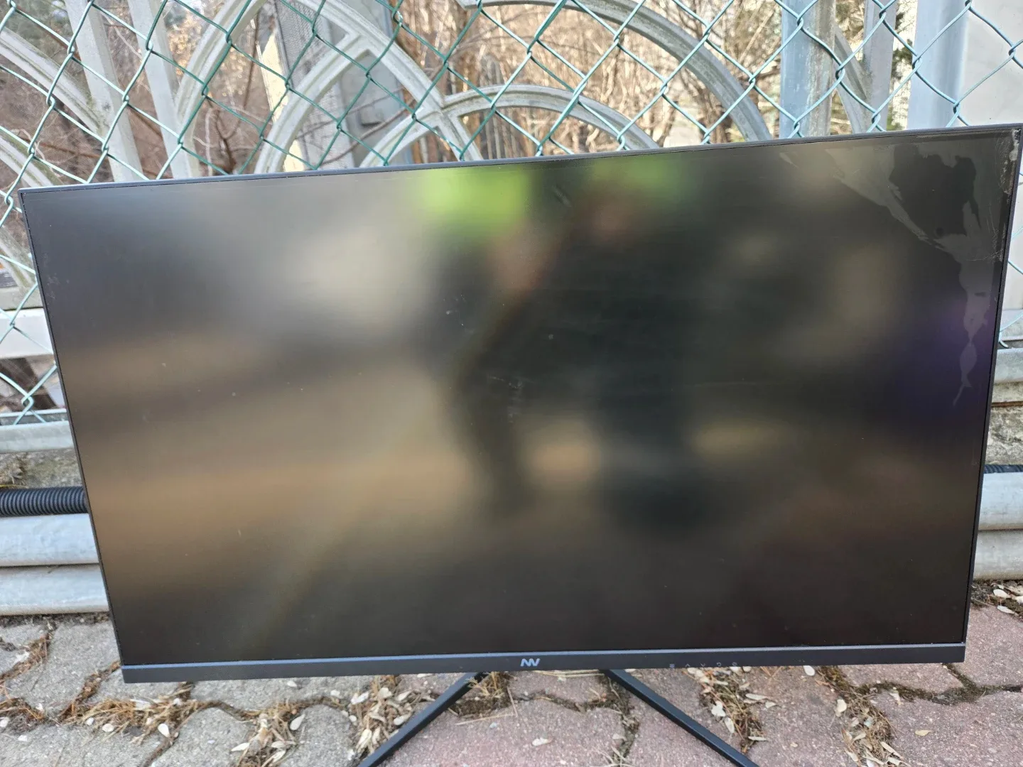 NV 모니터 32인치 게임용