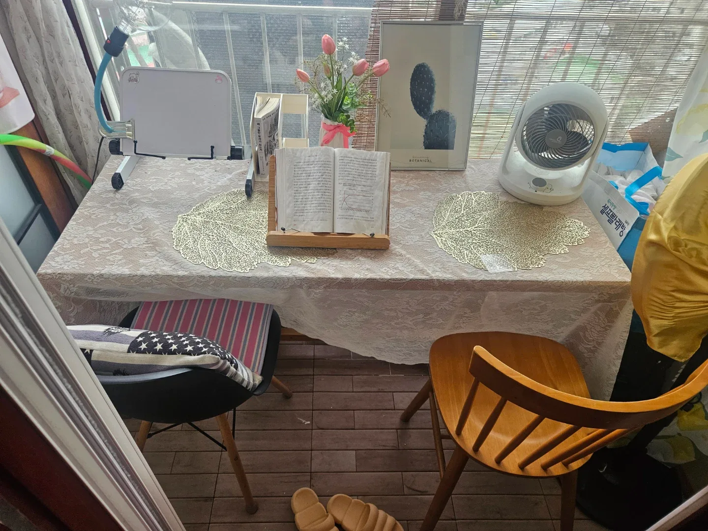 원목 테이블(60×150) 재당근+블랙의자