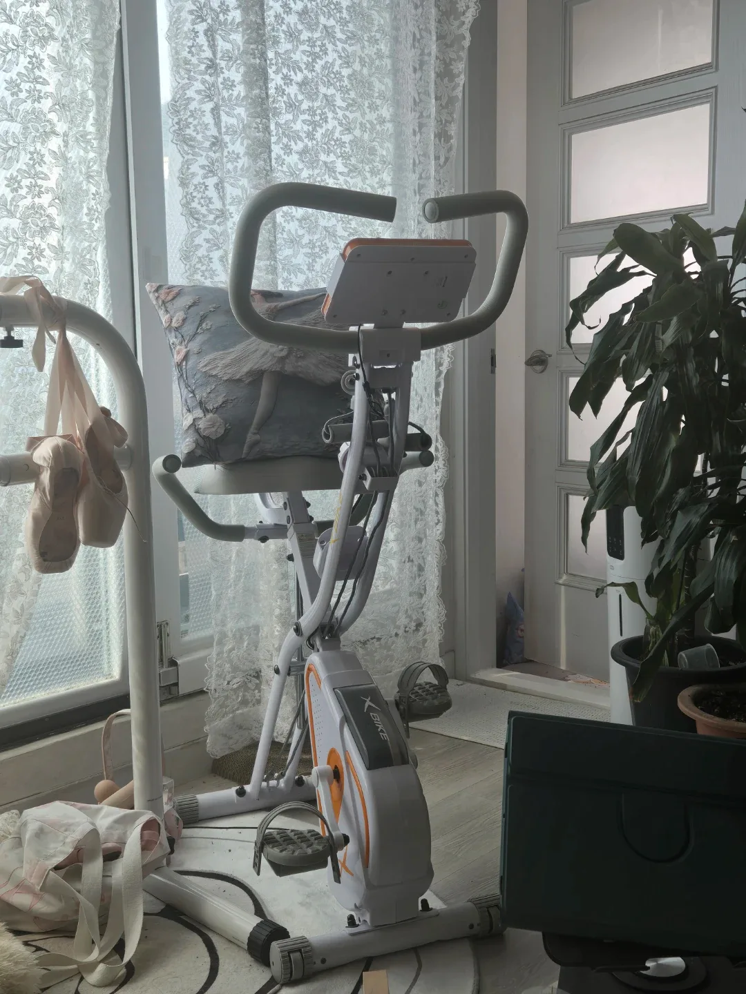 숀리 엑스바이크 접이식 실내 자전거