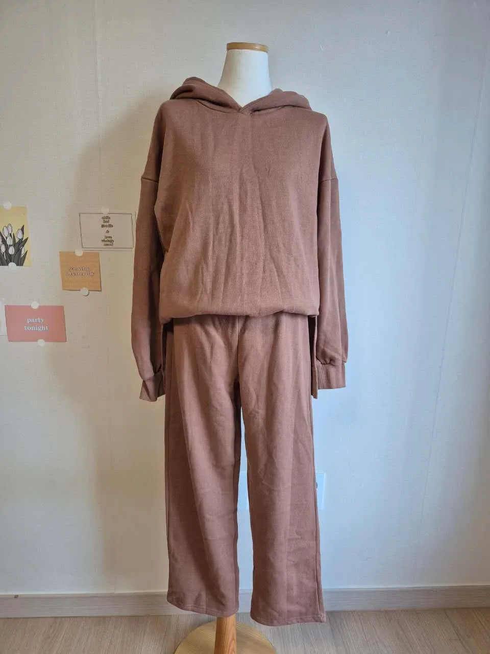 로미스토리 후드티+바시세트 택개 43000원