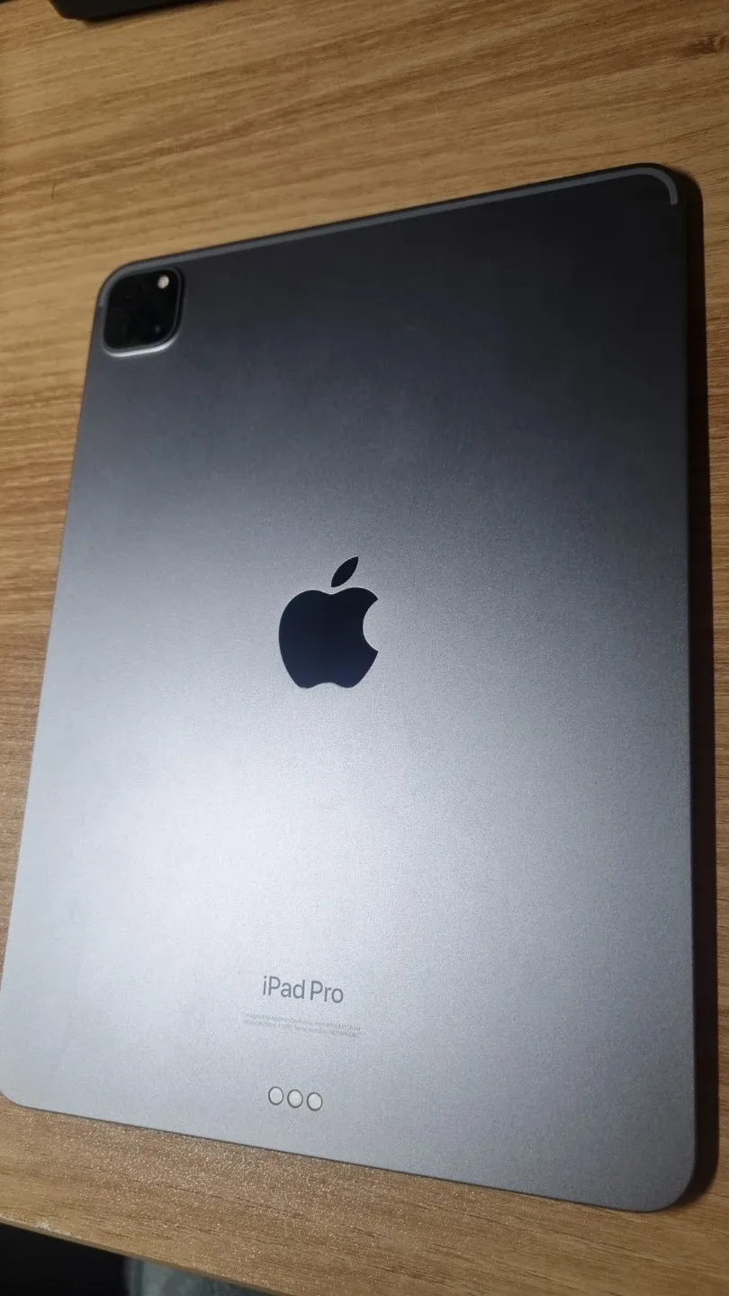아이패드 프로 m1 와이파이 11인치 128gb + 애플펜슬 2세대 팝니다