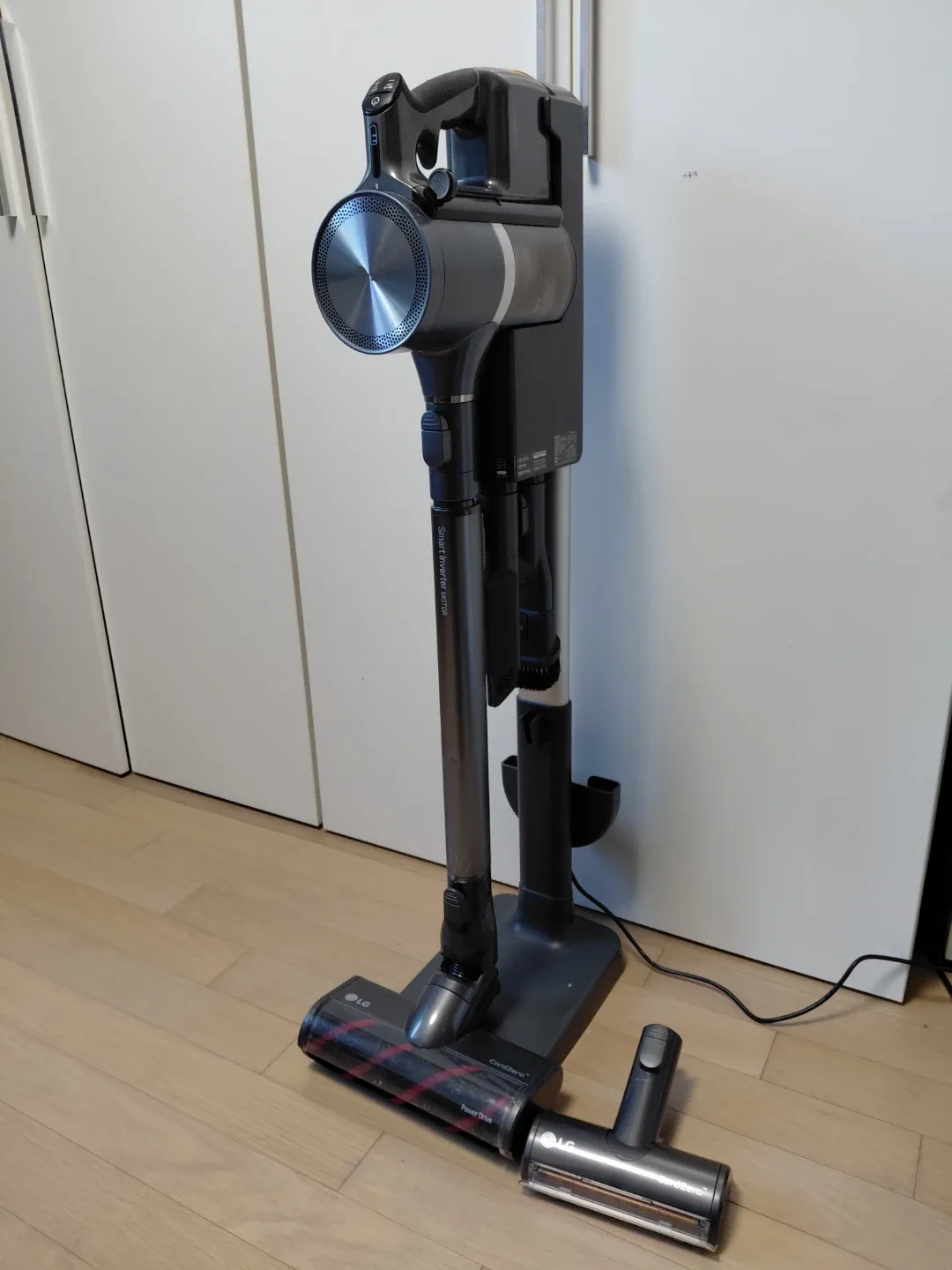 LG 코드제로 A9 무선청소기