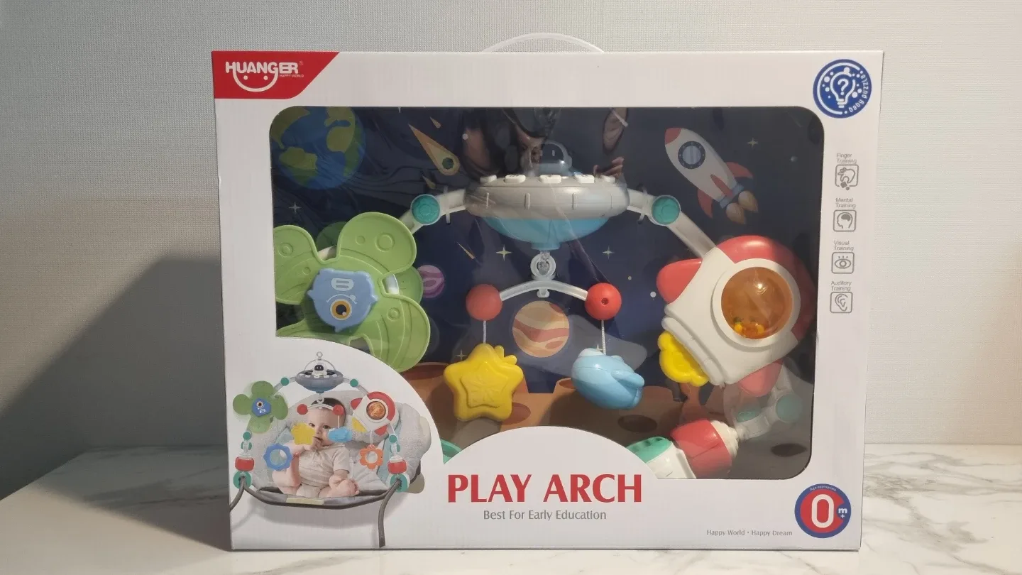 새상품 유모차 카시트 아기침대 모빌 장난감