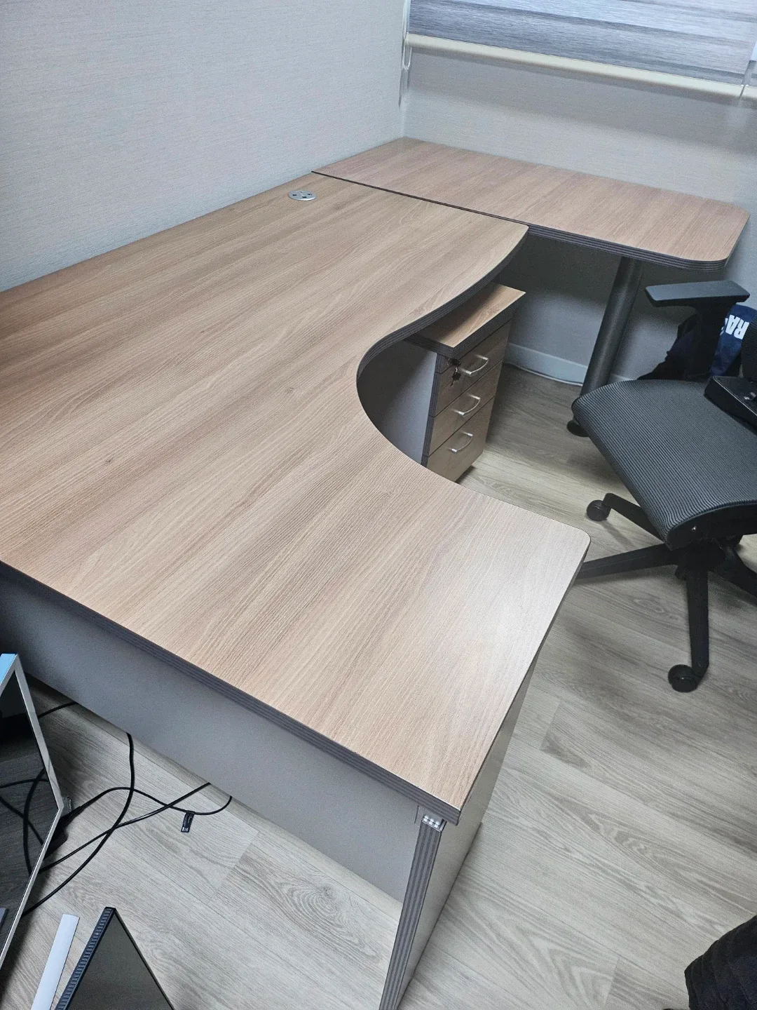 L자형 사무용 책상 + 의자 세트+U형테이블