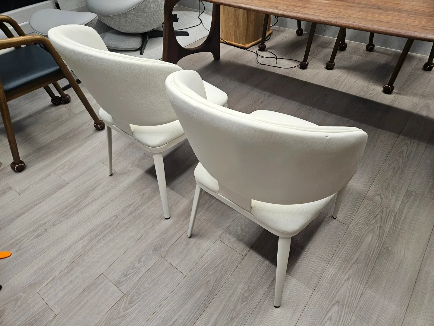 식탁의자 새상품 2개