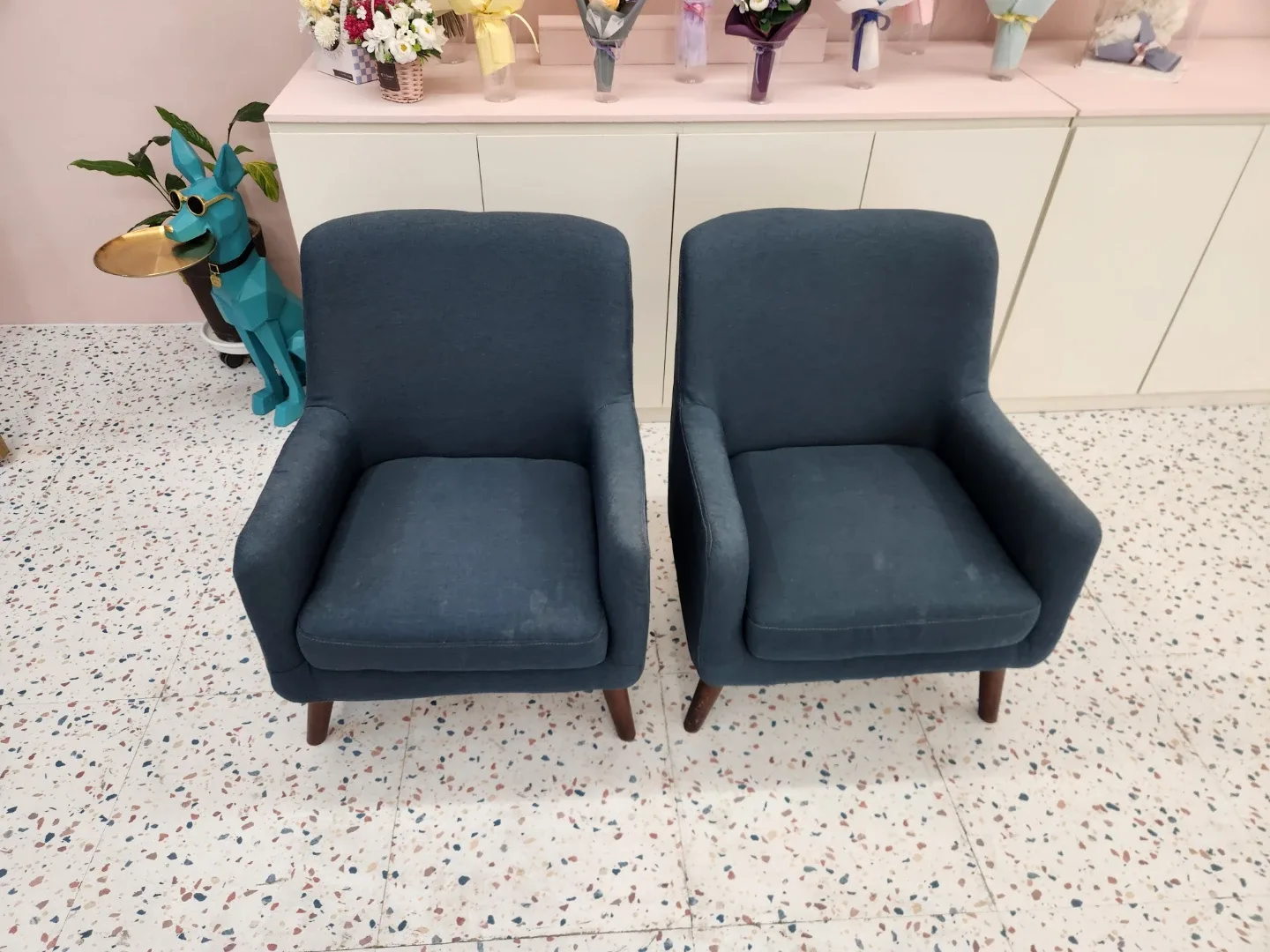 네이비 패브릭 암체어 1개