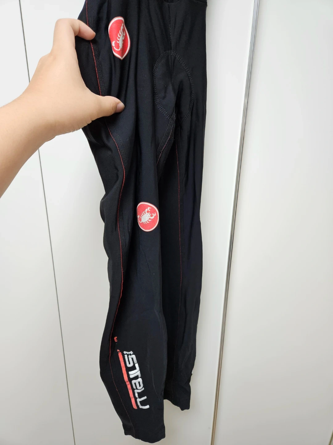 카스텔리 기모 빕 L 블랙