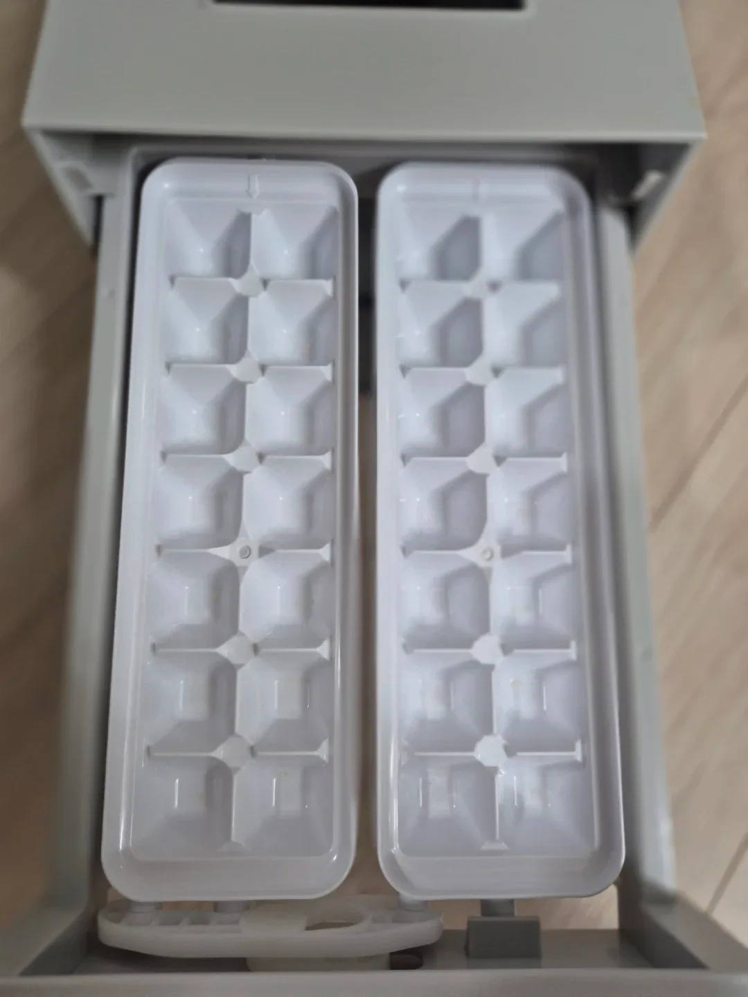 삼성 비스포크 냉장고용 얼음트레이