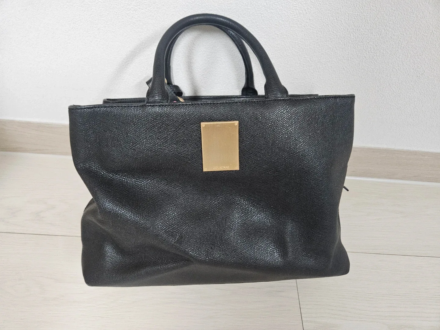 쿠론 블랙 가죽 토트백