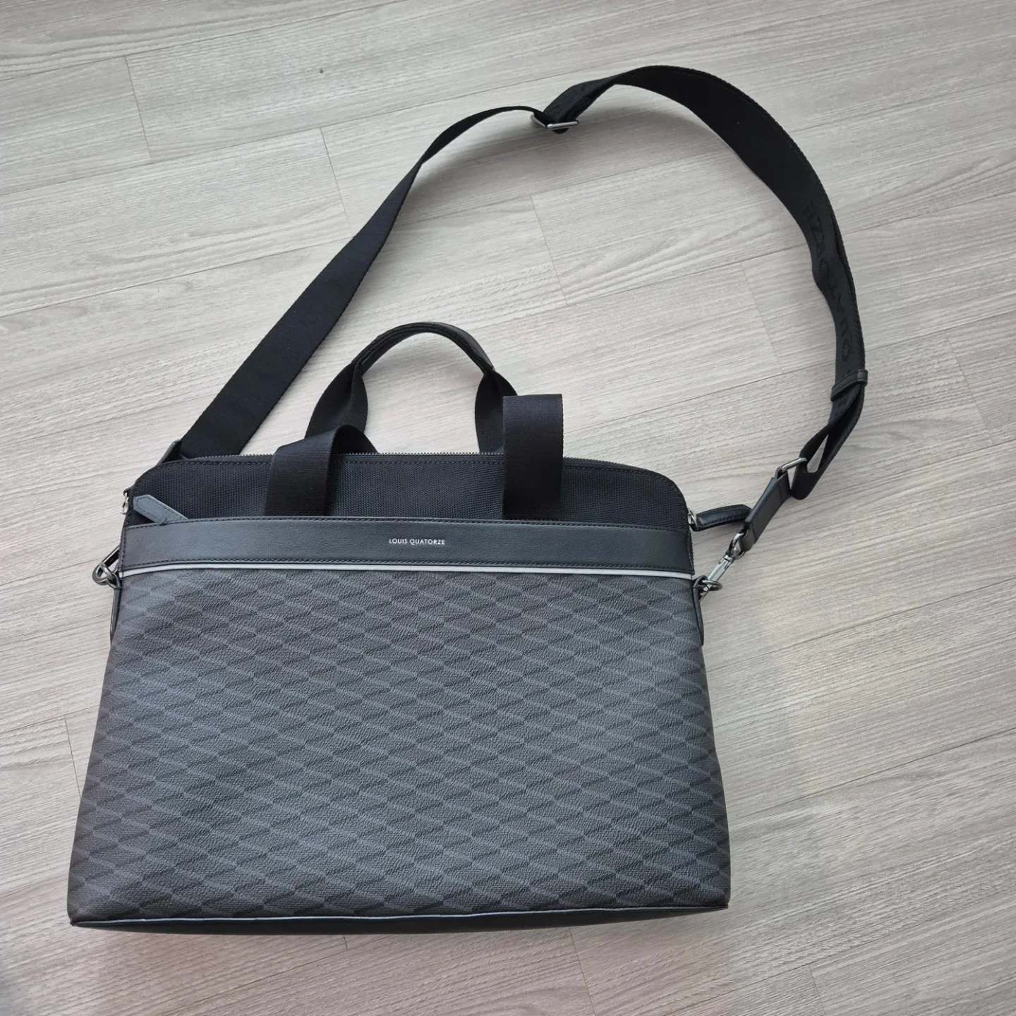 루이까또즈 서류 가방