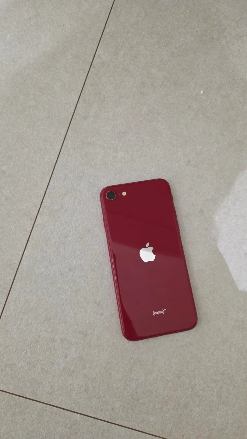 아이폰 SE  99% 배터리 64g