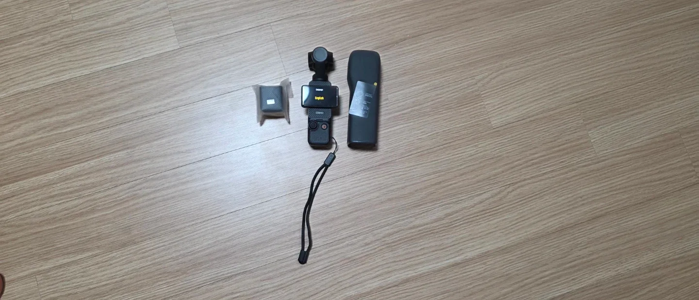 DJI 오즈모 포켓 3 + 삼성 256GB SD카드+오즈모 정품 삼각대