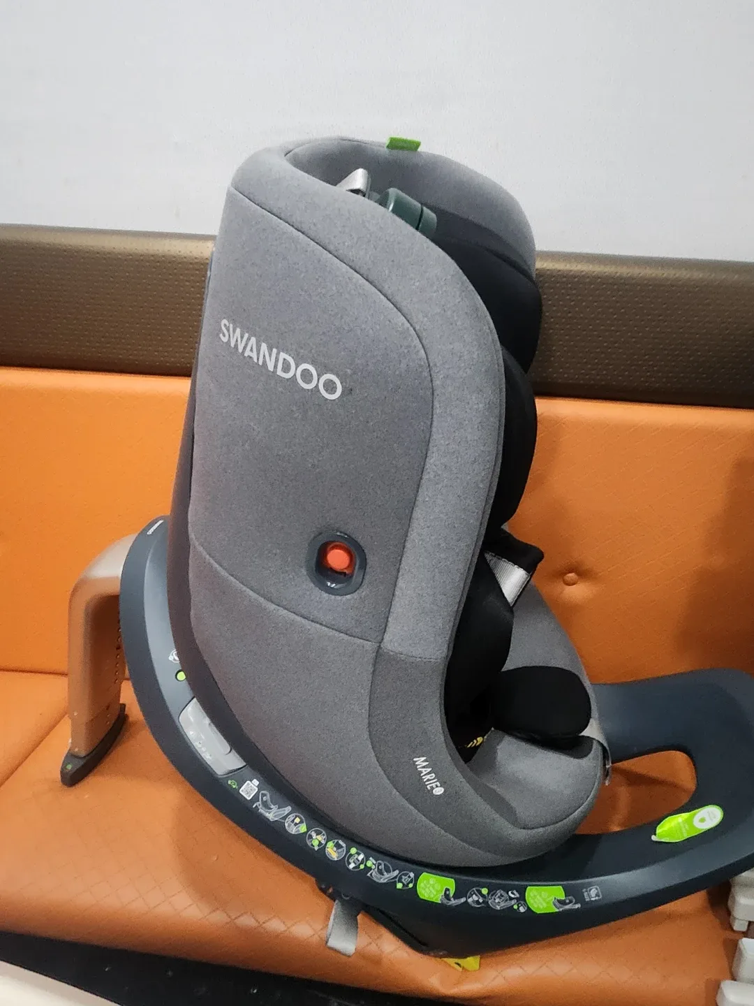 스완두 마리 회전형 카시트