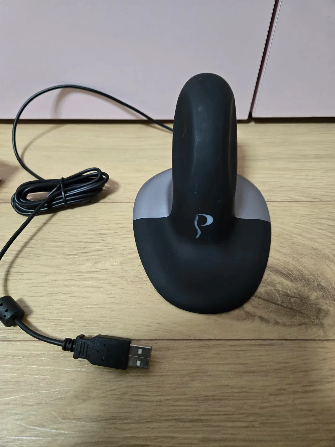 Perixx PERIMICE-517 유선 수직 마우스