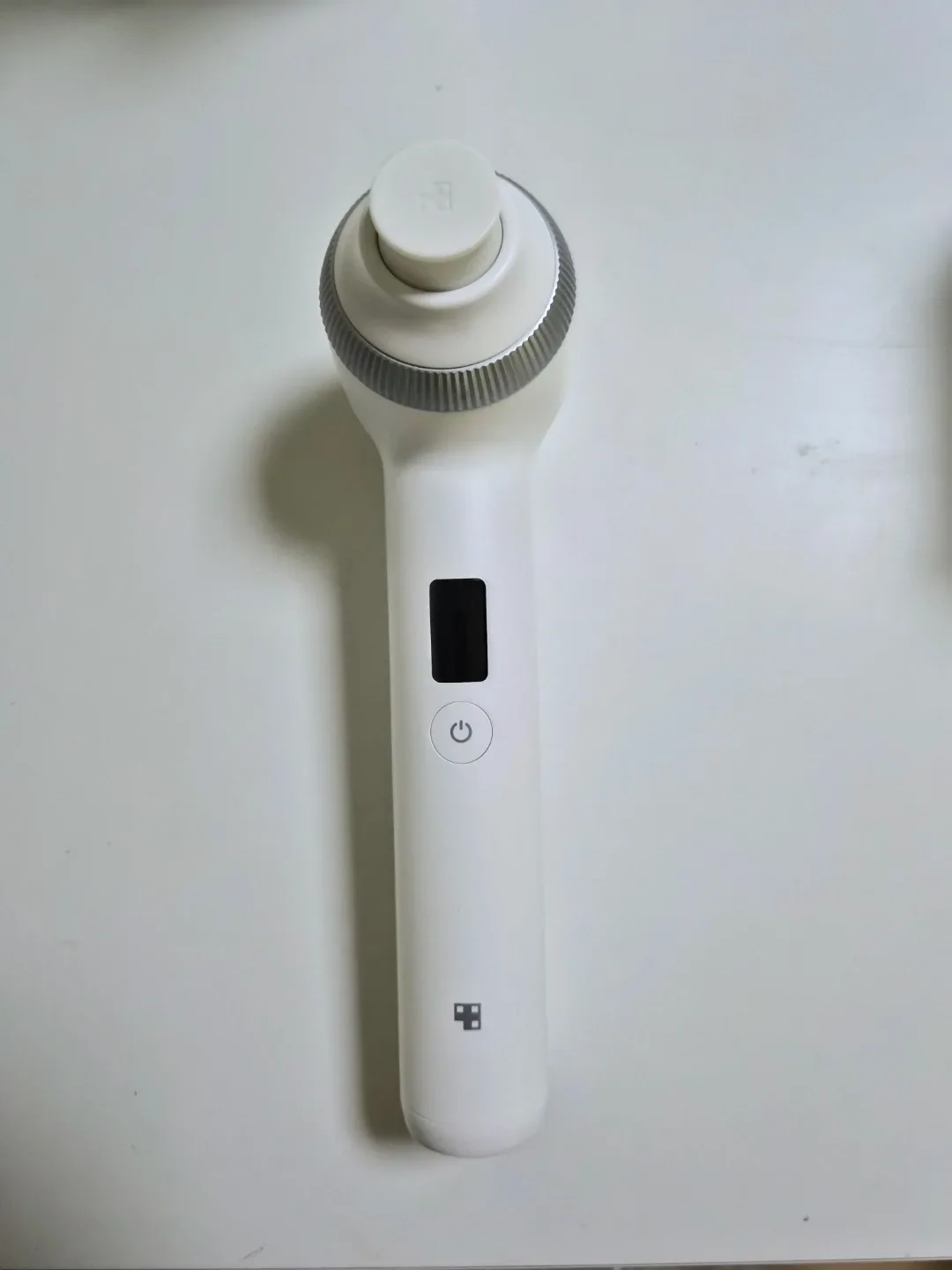 메디큐브 울트라튠 고주파 탄력 기기