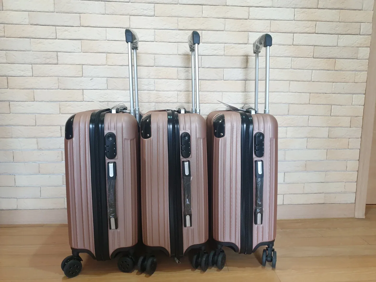 로즈 기내용캐리어 전부판매