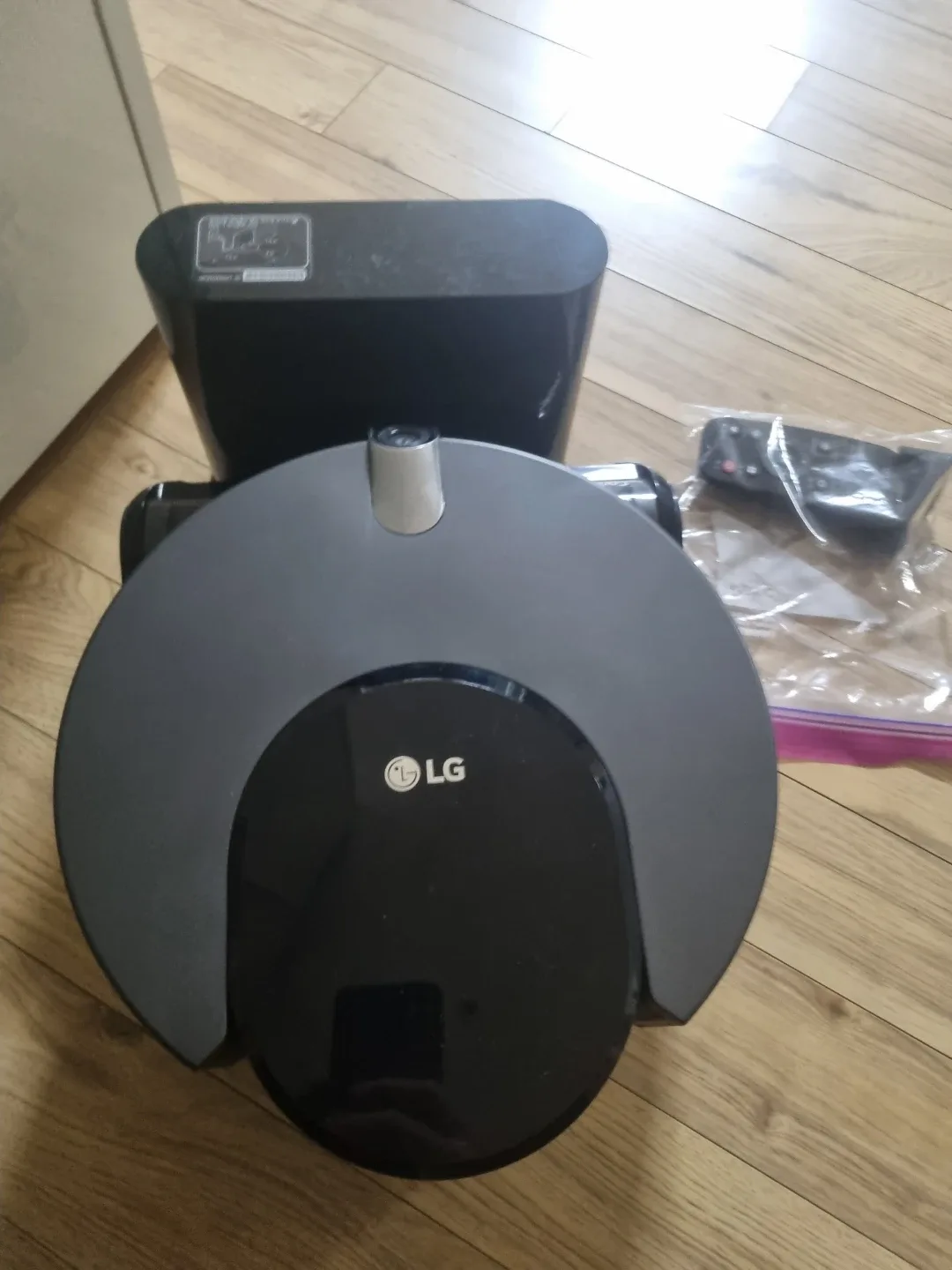 LG 코드제로 로봇청소기 r9 고급형