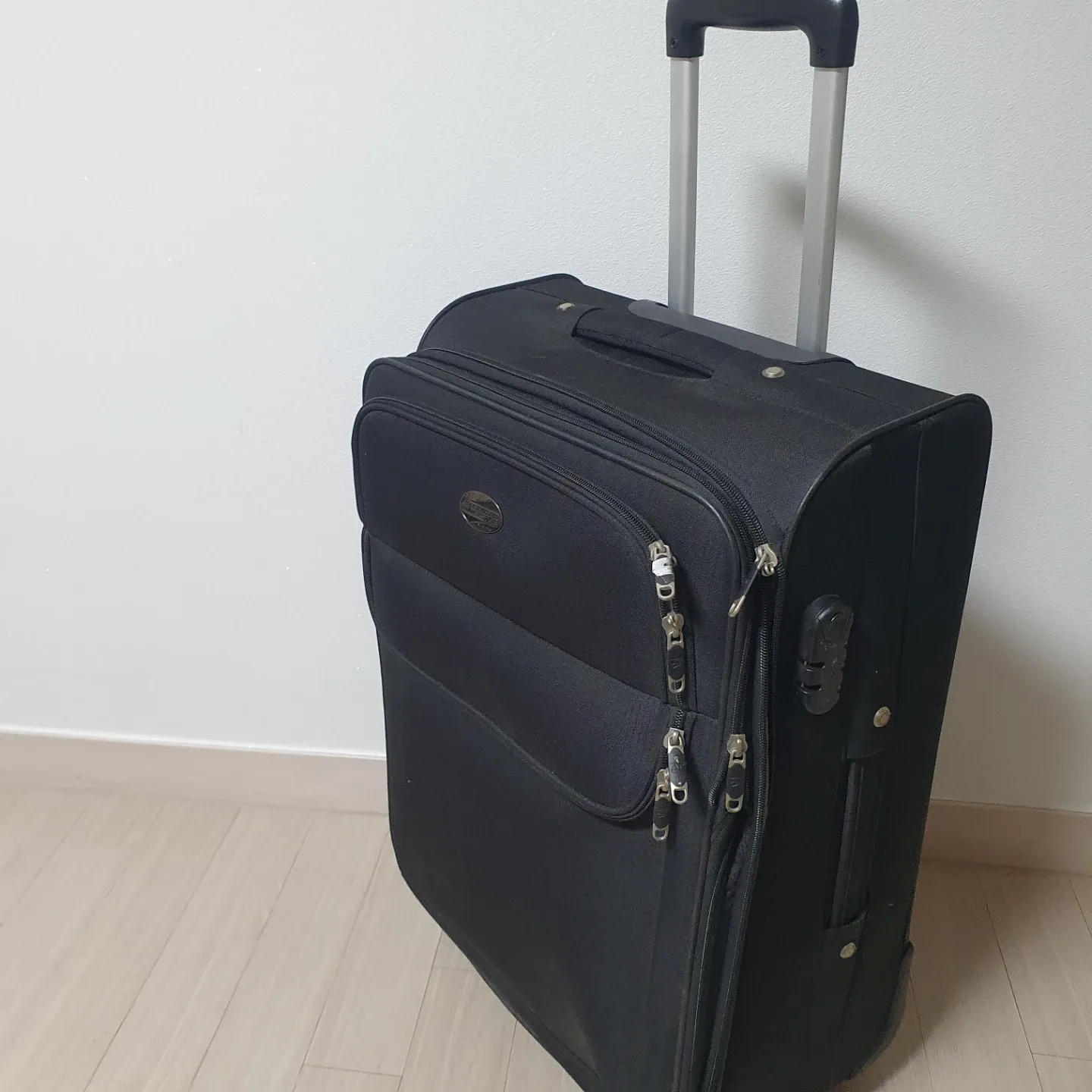 아메리칸투어리스터 케리어