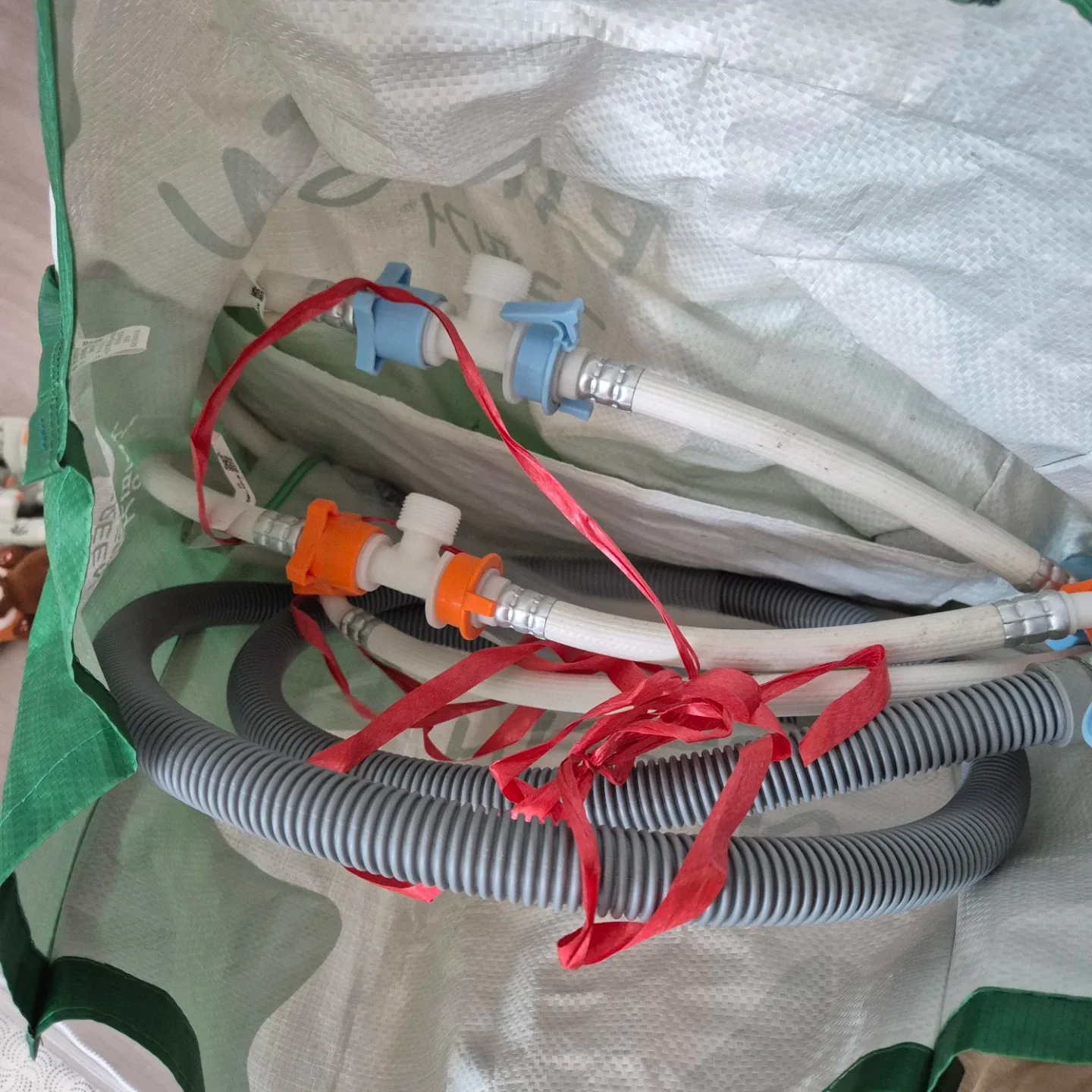 세탁기 급수 및 배수 호스